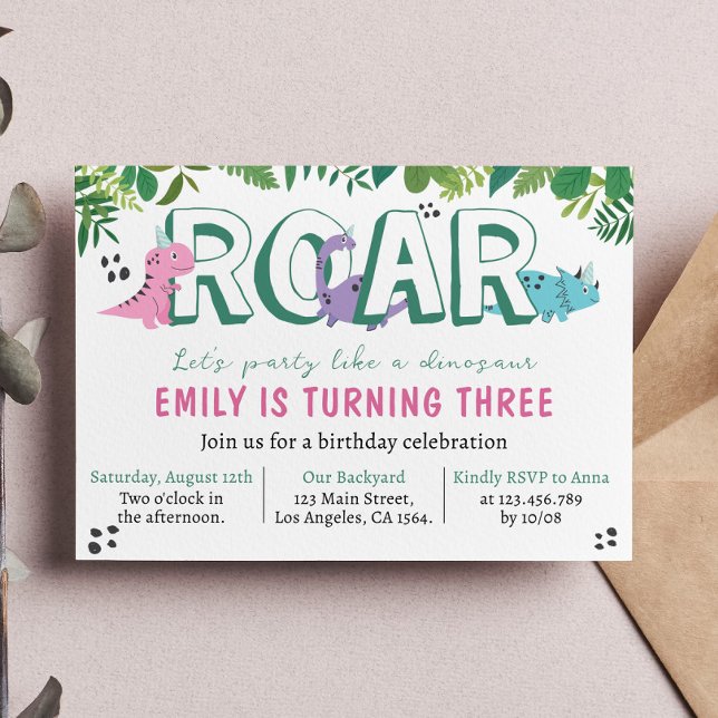 Cute Girl Dinosaur Invitation Anniversaire (Créateur téléchargé)