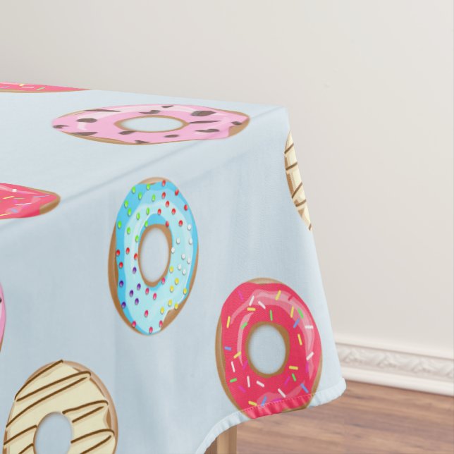 Cute Glazed Doughnut Pattern Light Blue Tischdecke (Beispiel)