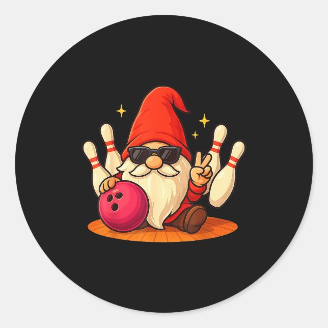 Cute Gnome With Sungles Gnome Playing Bowling Men  Runder Aufkleber (Vorderseite)