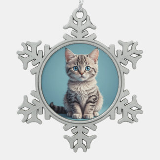 Cute grey tabby kitten schneeflocken Zinn-Ornament