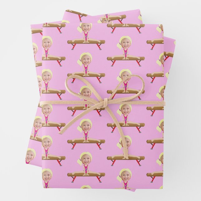 Cute Gymnastics Blonde Girl Photo Personalized Geschenkpapier Set (Beispiel)