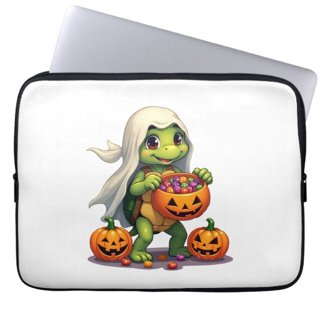 Cute Halloween Turtle Ghost with Candy (8) Laptopschutzhülle (Vorderseite)