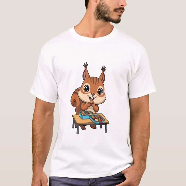 Cute Happy Squirrel Eating Lunch From Bento Boxes T-Shirt (Vorderseite)