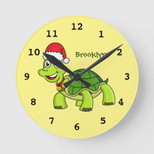 Cute happy tortoise wearing Santa hat Runde Wanduhr