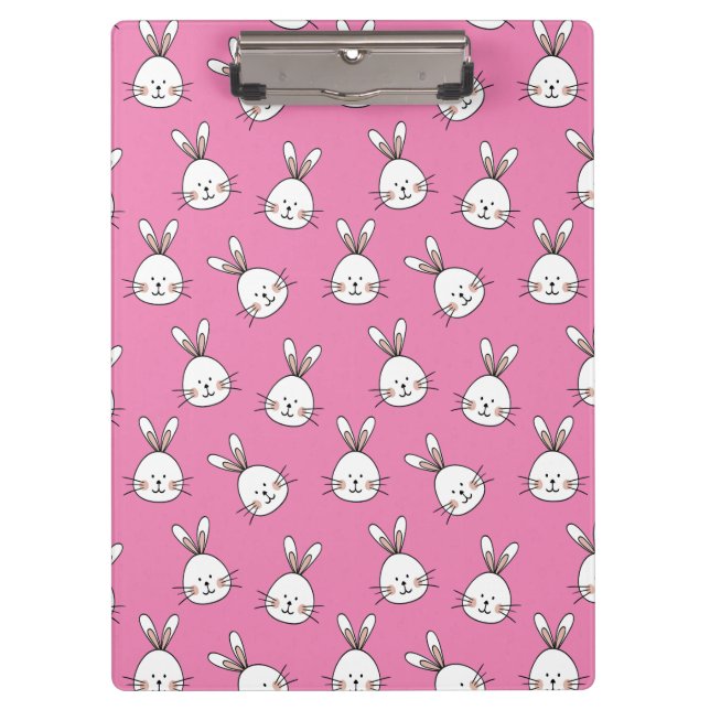 Cute Happy White Easter Bunny on Pink Klemmbrett (Vorderseite)