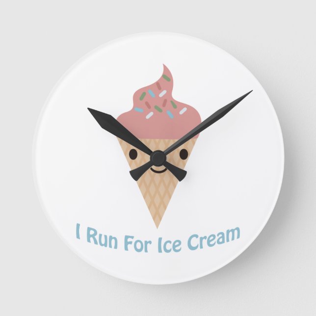 Cute I run for ice cream Runde Wanduhr (Vorderseite)