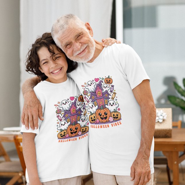 Cute Kawaii Halloween Vibes | Ghosts & Pumpkins T-Shirt (Von Creator hochgeladen)
