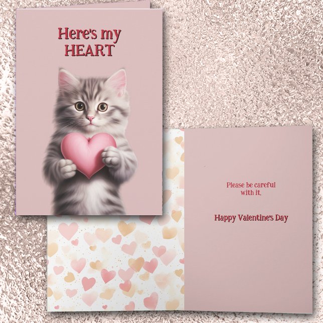 Cute Kitten avec carte coeur Valentine (Créateur téléchargé)