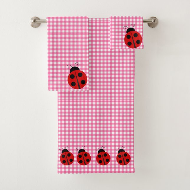 Cute Ladybug Pink and White Picnic Checks En vichy (En situation)