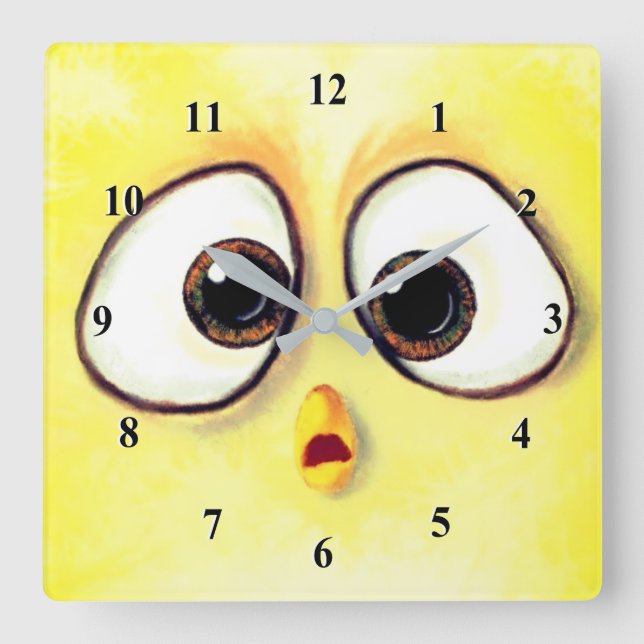 Cute Little Yellow Chicken Surprised Big Eyes Fun Quadratische Wanduhr (Vorderseite)