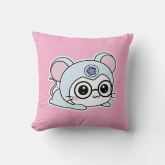 Cute lovely little adorable mouse kissen