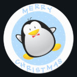 Cute Merry Christmas Cartoon Penguin Runder Aufkleber<br><div class="desc">Individuell gestaltbare, hübsch blau und weiß Frohe Weihnachtsaufkleber mit einem süßen, lustigen Cartoon Pinguin Springen und Wellen - Web Design Hot. Spaß Aufkleber für Kinder jeden Alters.</div>