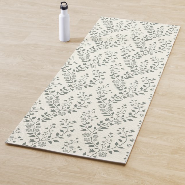Cute Minimalist Sage Cream Floral Pattern Yogamatte (Beispiel)
