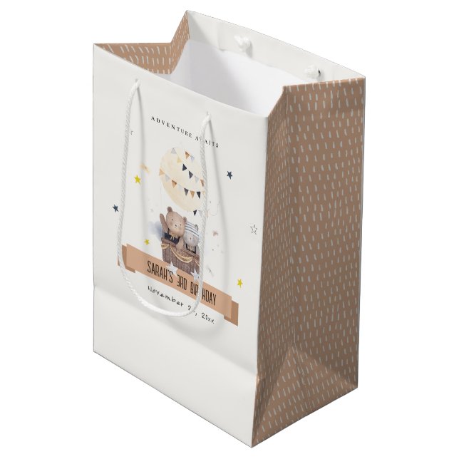 Cute Muted Teddy Hot Air Balloon Kids Birthday Mittlere Geschenktüte (Vorderseite Schrägansicht)