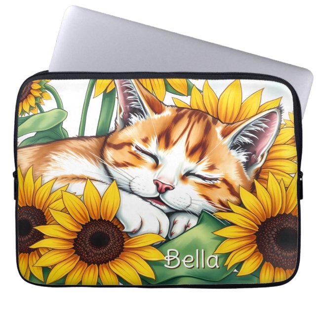 Cute Napping Kitten and Sunflowers Personalized Laptopschutzhülle (Vorderseite)