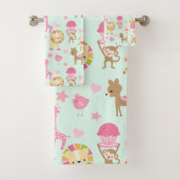 Cute Pattern avec Whimsical Animals & Toys
