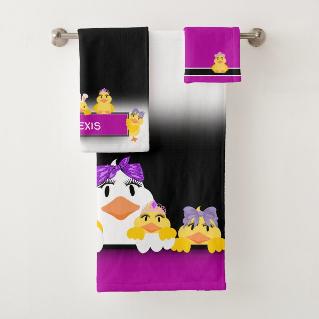 Cute Petite Fille Canards Enfants (En situation)
