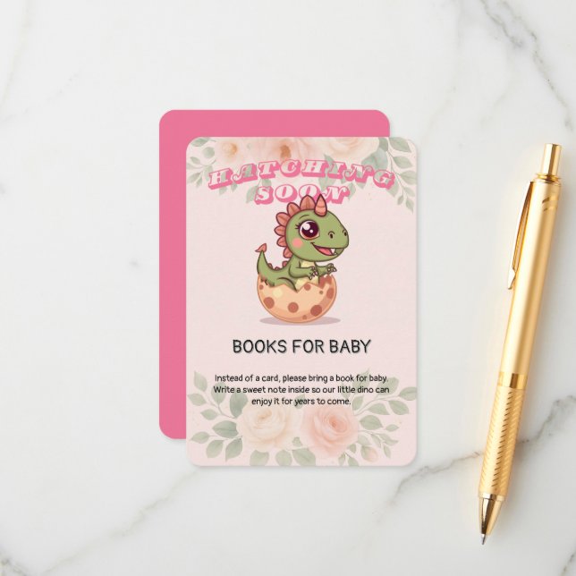 Cute Pink Dino Hatching Soon Begleitkarte (Vorderseite/Rückseite Beispiel)