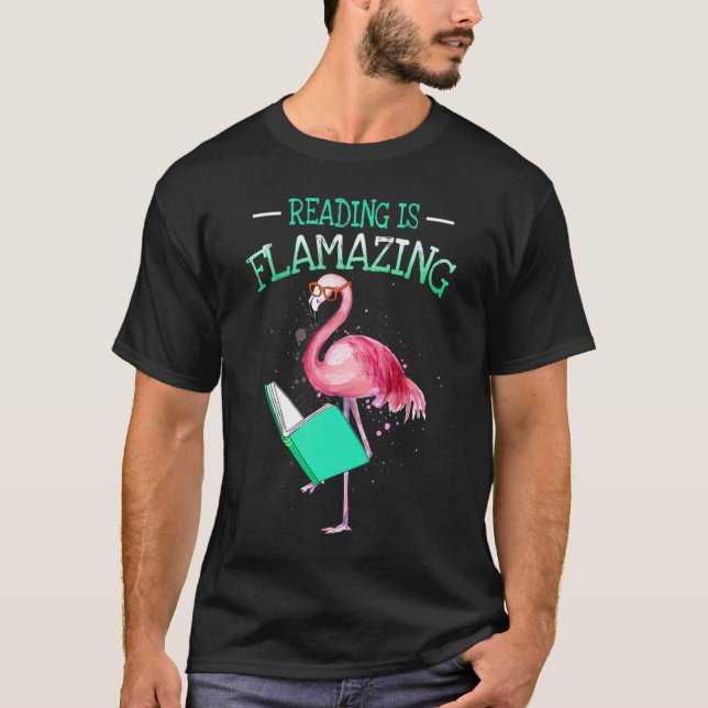 Cute Reading is Flamazing Flamingo Book Reader T-Shirt (Vorderseite)