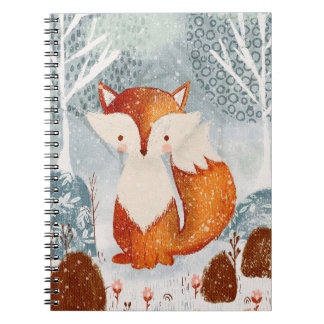 Cute renard lunaire dans le Carnet forestier