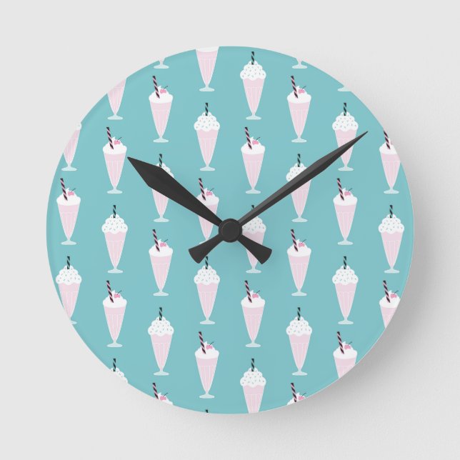 Cute Retro Milkshake Turquoise Runde Wanduhr (Vorderseite)