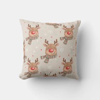 Cute Smiling Reindeer Christmas Throw Pillow Kissen