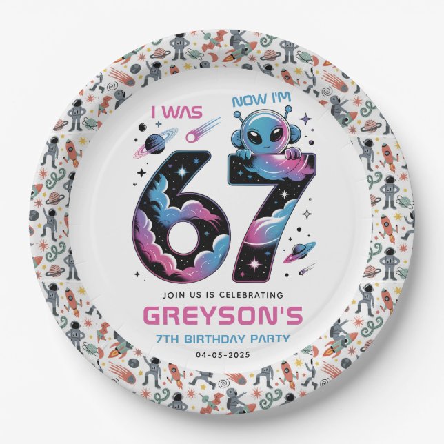 Cute Space 7th Birthday | Six & Seven Year Old Pappteller (Vorderseite)