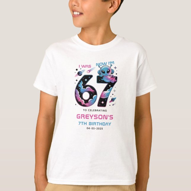 Cute Space 7th Birthday | Six & Seven Year Old T-Shirt (Vorderseite)