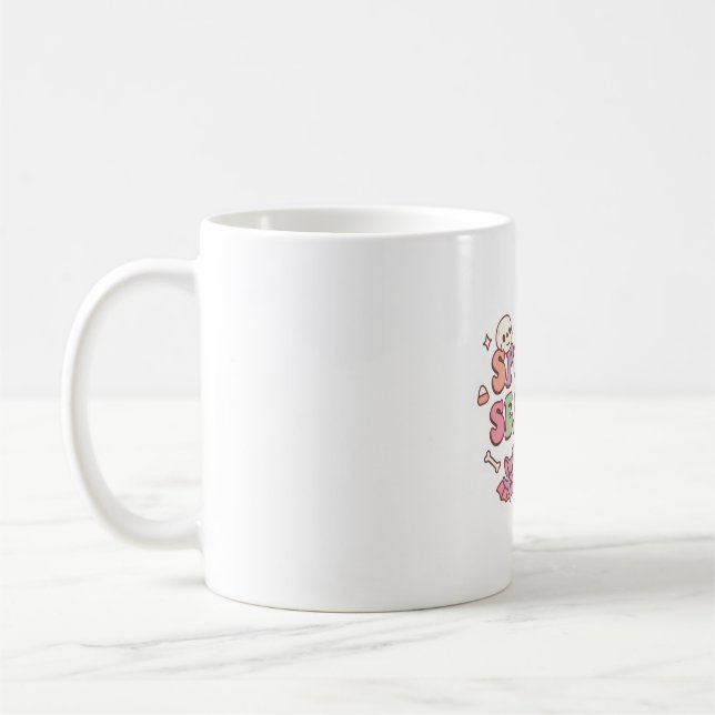 Cute Spooky Season Halloween Doodle Kaffeetasse (Links)