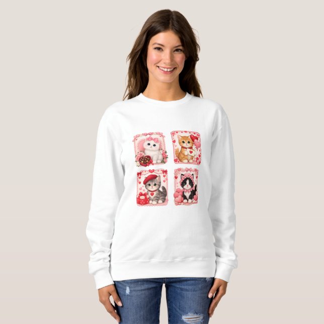 Cute Valentine Kittens Cozy Sweatshirt (Vorne ganz)