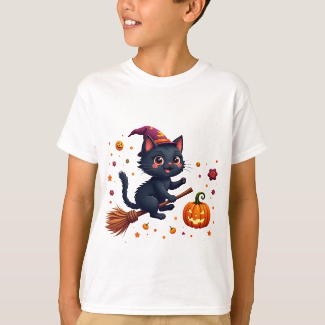 Cute Witch Kitten Riding Broom Halloween   T-Shirt (Vorderseite)