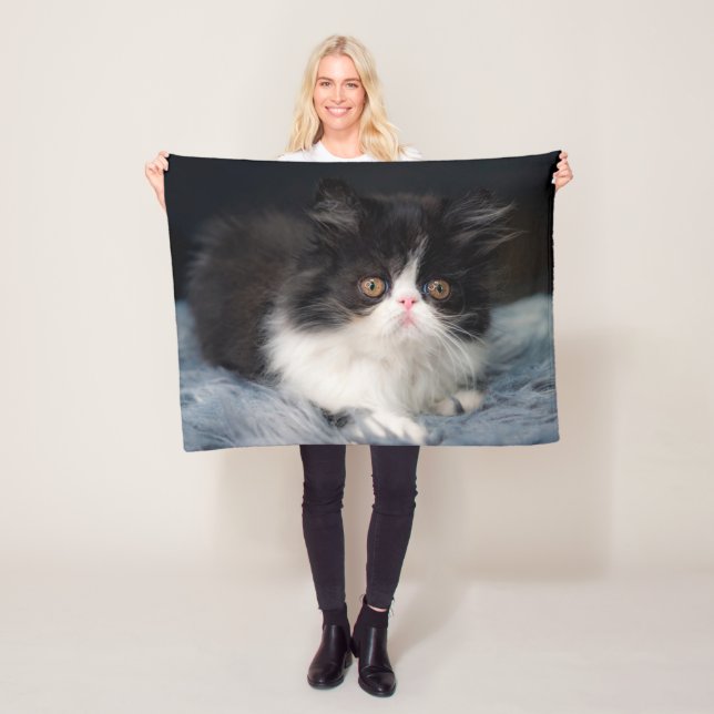 Cutest Baby Animals | Fluffy B&W Kitten Fleecedecke (Beispiel)