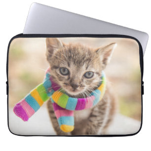Cutest Baby Animals Tabby Kitten Rainbow Scarf Laptopschutzhülle