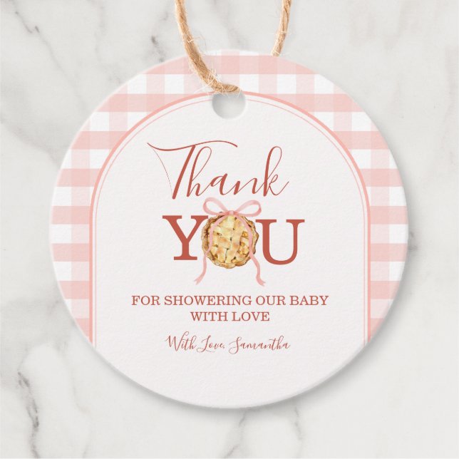 Cutie Pie Pastel Pink Bow Gingham Fall Baby Shower Geschenkanhänger (Vorderseite)