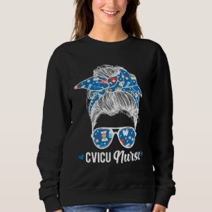 CVICU-Krankenschwester Unordentlicher Knoten Herz- Sweatshirt