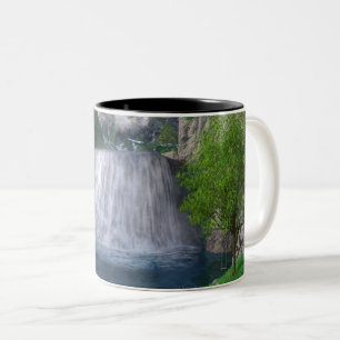 Cwm Waterfall-Tasse Zweifarbige Tasse