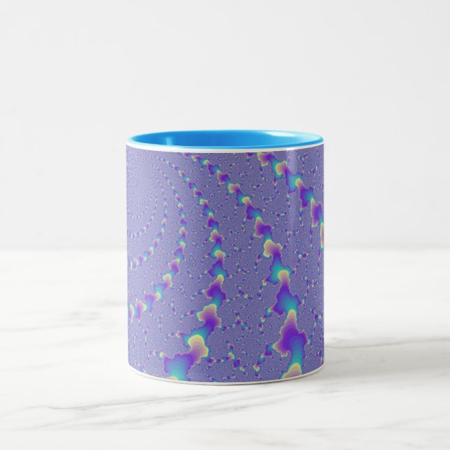 Cyan-blaue und lila windende Licht-Fraktal-Kunst Zweifarbige Tasse (Mittel)