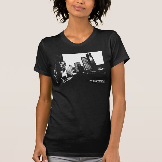 CYBERKITTENS: Gehoben in (Schwarzes) T-Shirt