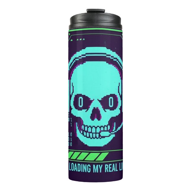 ​Cyberpunk Pixel Skull Travel Mug - Loading My Rea Thermosbecher (Vorderseite)