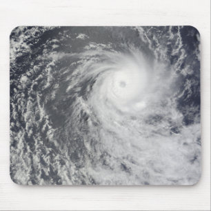 Cyclone Anja über den südlichen Indischen Ozean Mousepad