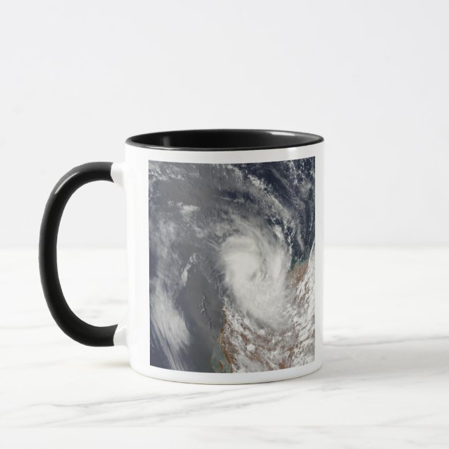 Cyclone Dominic vor der Küste der Western Austra Tasse (Links)