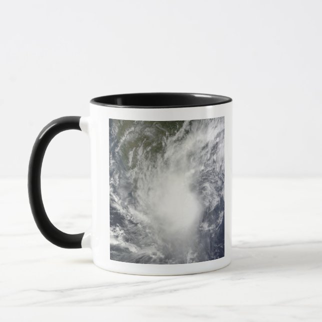 Cyclone Jal Tasse (Links)