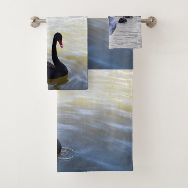 Cygnes noirs en ébène, Serviette de bain (En situation)
