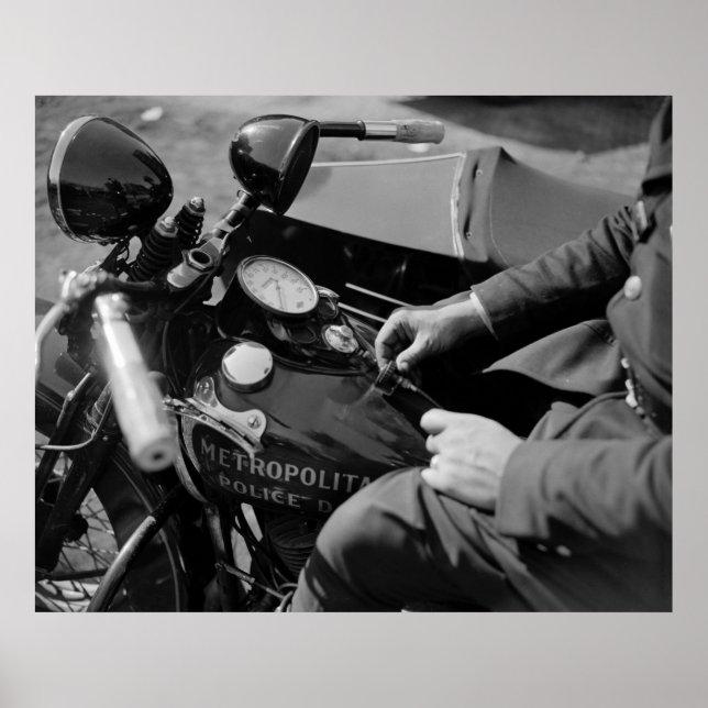 D.C. Motorrad-Polizist, 1930er Poster (Vorne)