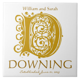 D Gold Monogramm auf Weiß - Namen Hochzeitdatum Ti Fliese