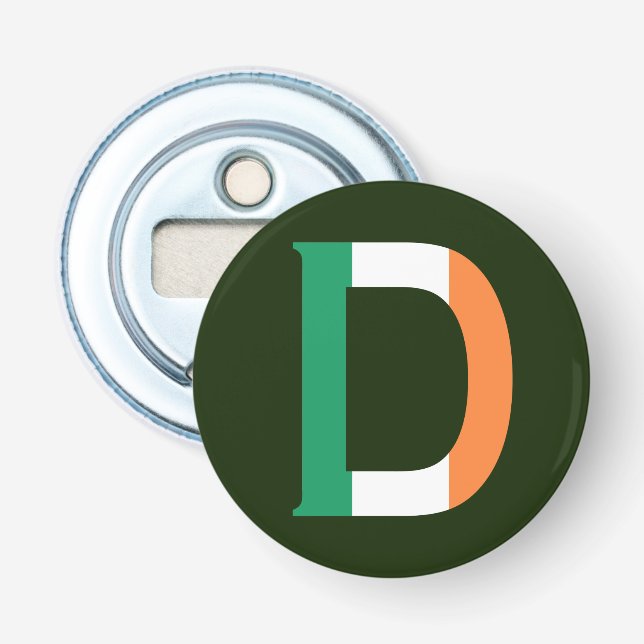 D Monogram überlagert sich auf irischem Flaggenkop Flaschenöffner (Vorderseite)