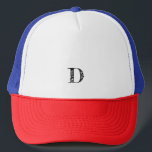D TRUCKERKAPPE<br><div class="desc">Eine einfache und lässige Kappe mit Alphabet-Design.</div>