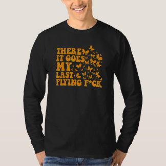 Da kommt mein letzter Fliegenschmetterling aus dem T-Shirt