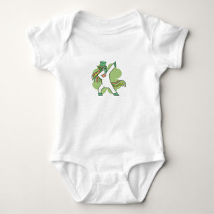 Dabbing St. Patricks Einhorn Baby Bodysuit Strampler