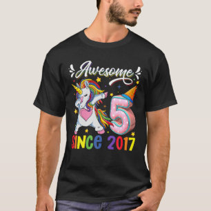 Dabbing Unicorn 5. Geburtstag Phantastisch 2017 5 T-Shirt